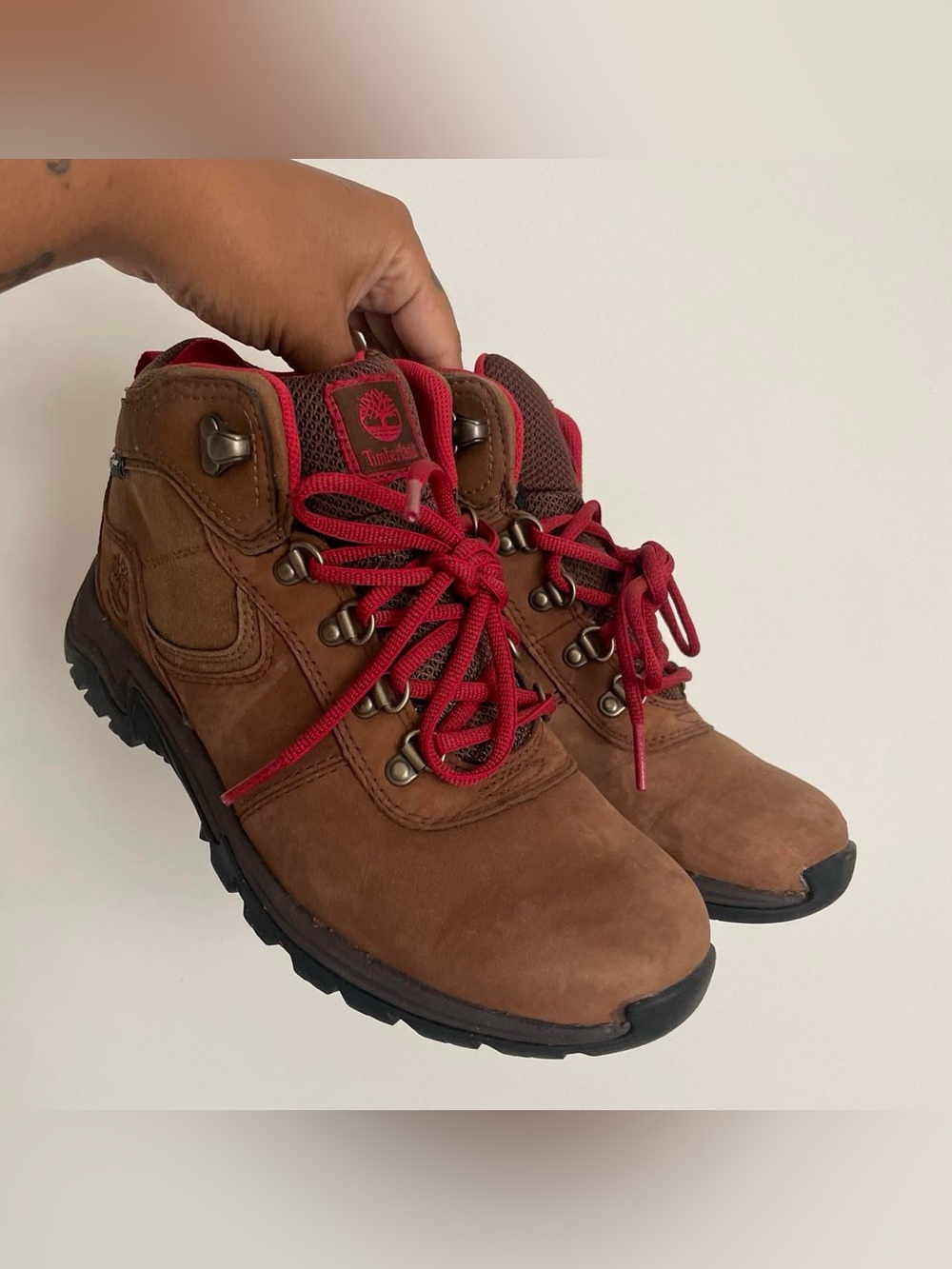 Timberland Women's Brown Leather Lace-Up Boots with Red Accents